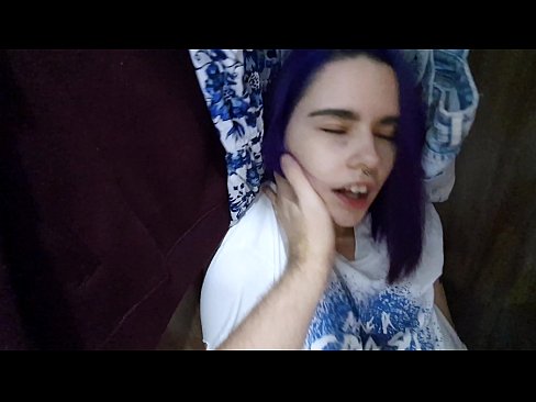 ❤️ Намерих сестра си в гардероба и й помогнах да свърши ❤❌ Руско порно в bg.rassadakubani.ru ❌️